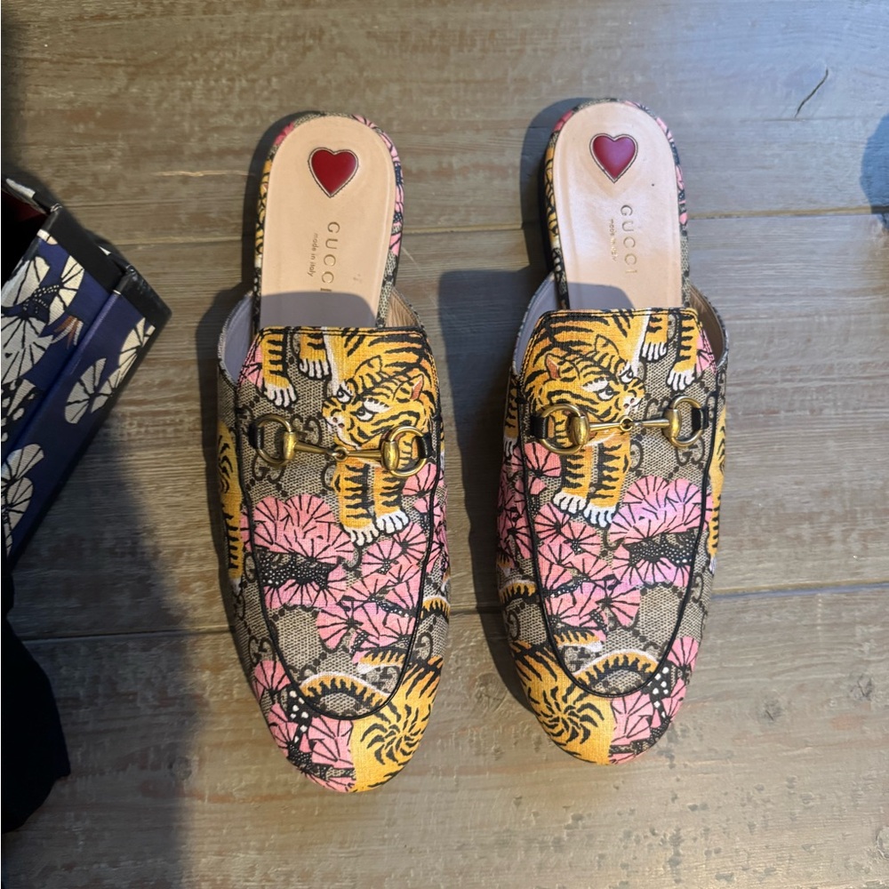 Gucci Princeton Bengal Mule 41